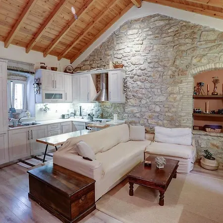 Apartamento Luminous 2bd Stone In The Alleys Of Corfu Town *