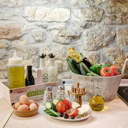 Luminous 2bd Stone In The Alleys Of Corfu Town * Corfu (city)